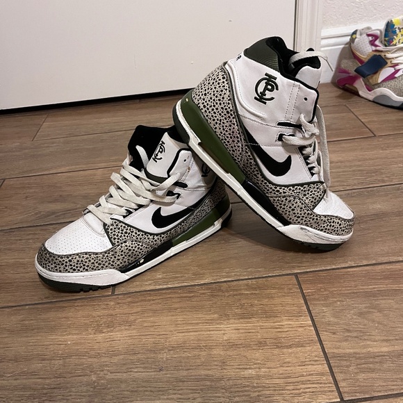 nike air assault high
